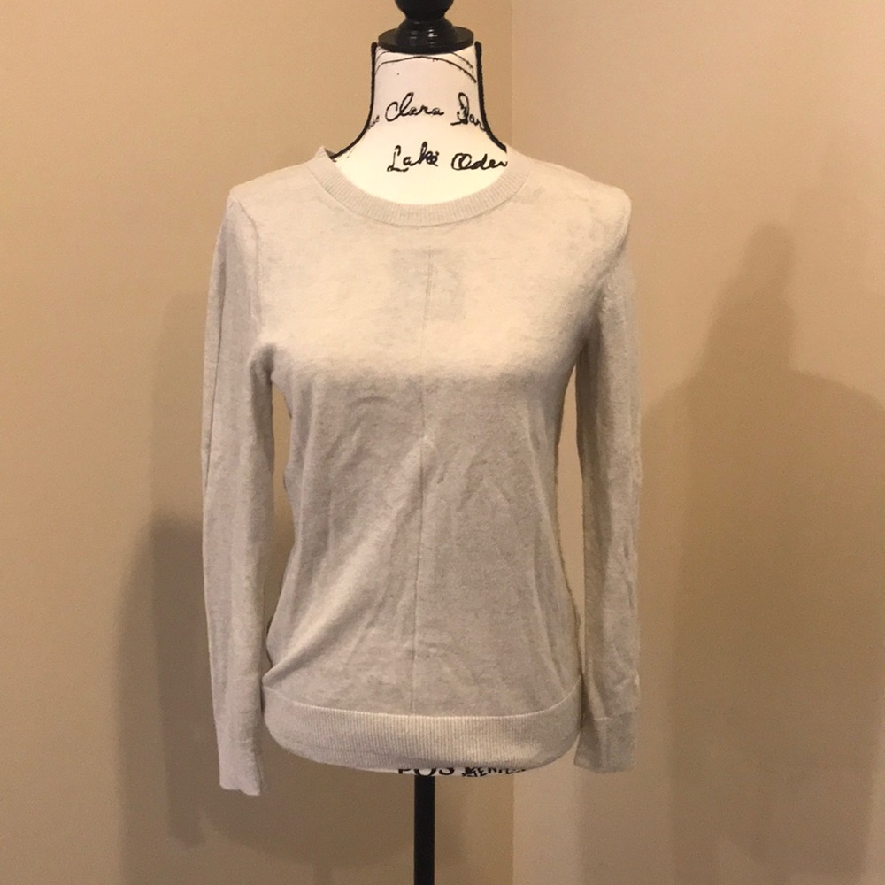 Banana Republic with fine Italian super loft yarn